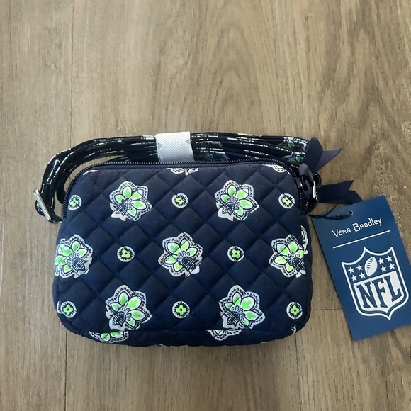 Vera Bradley Seattle Seahawks Small Cotton Crossbody Bag (Navy/Neon Green) NWT - Picture 7 of 7